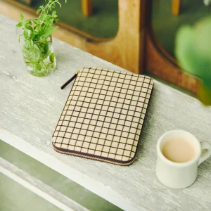 Taut Zipped (Café au Lait Plaid) A5 Cousin Size